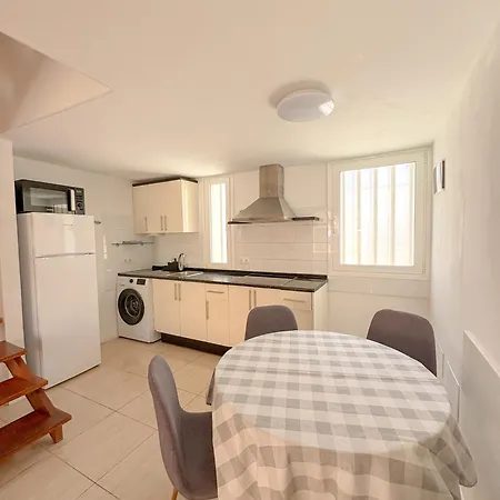 Cortijo Sunny Duplex With Heated Pool & Terrace In Playa De Americas *