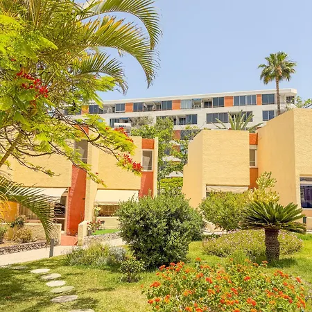 Cortijo Sunny Duplex With Heated Pool & Terrace In Playa De Americas בית נופש